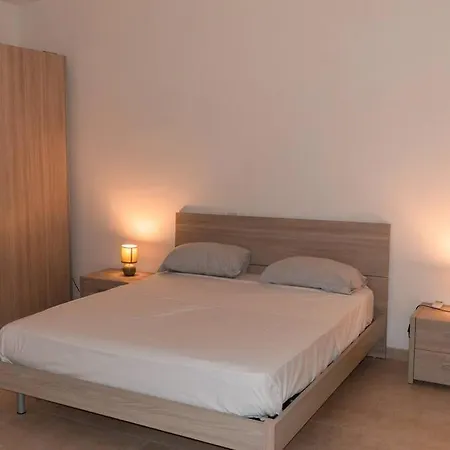 Appartamento Central Modern 1 Bedroom *